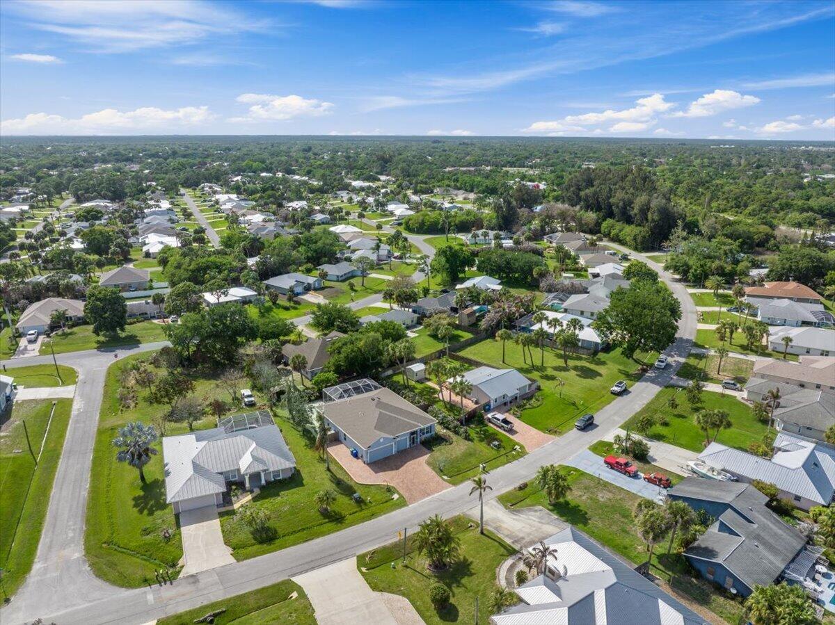858 George Street Sebastian, FL 32958 - Photo 46 of 49 Neighborhood Drone