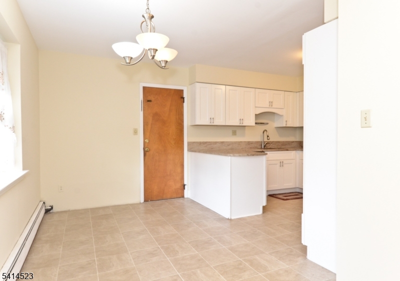 19 Jamestown Road Belle Mead, NJ 08502 - Photo 8 of 22 a very nice looking room with a large window