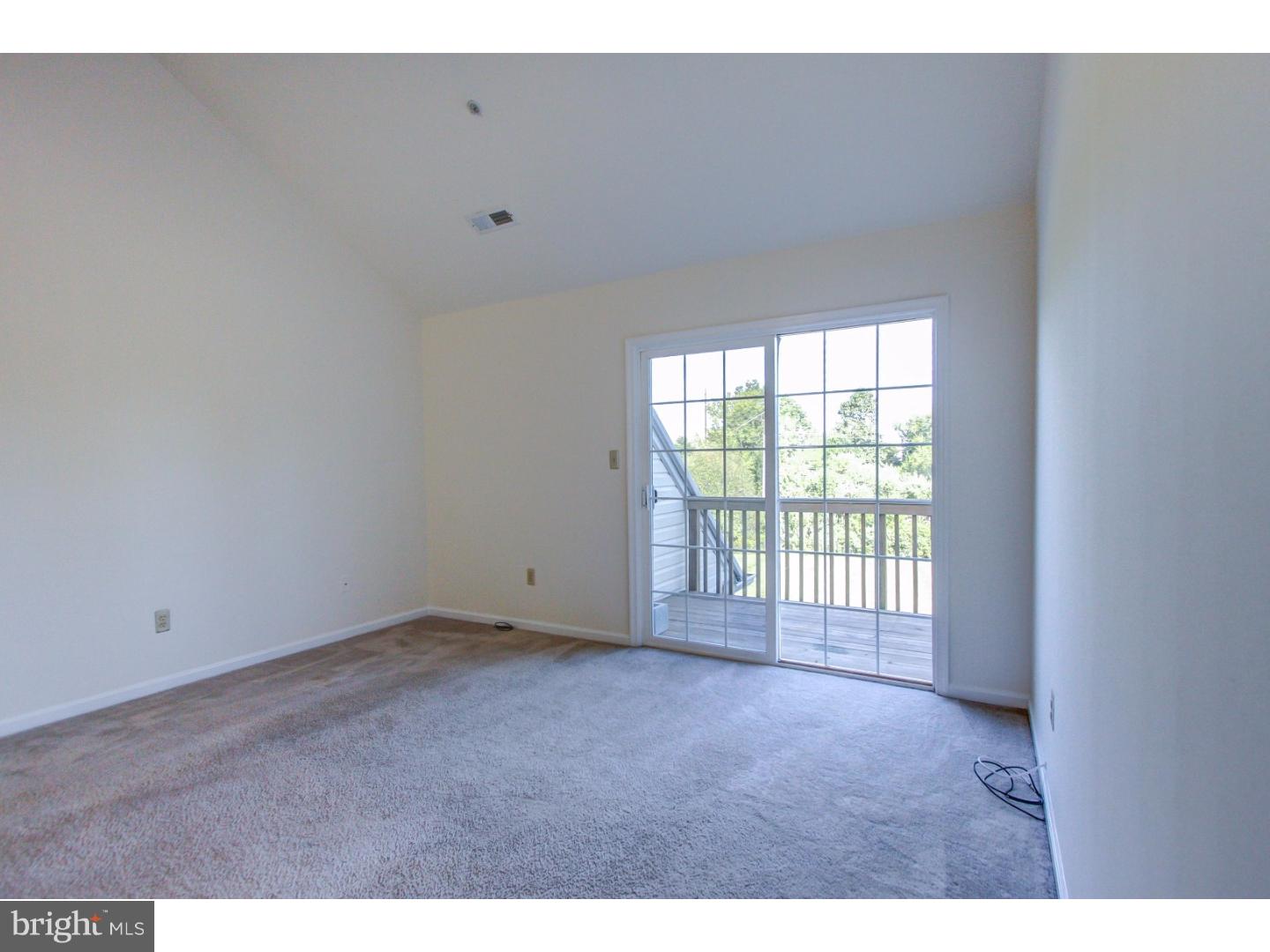 79 Wagon Wheel Road Quakertown, PA 18951 - Photo 10 of 20 Living Room