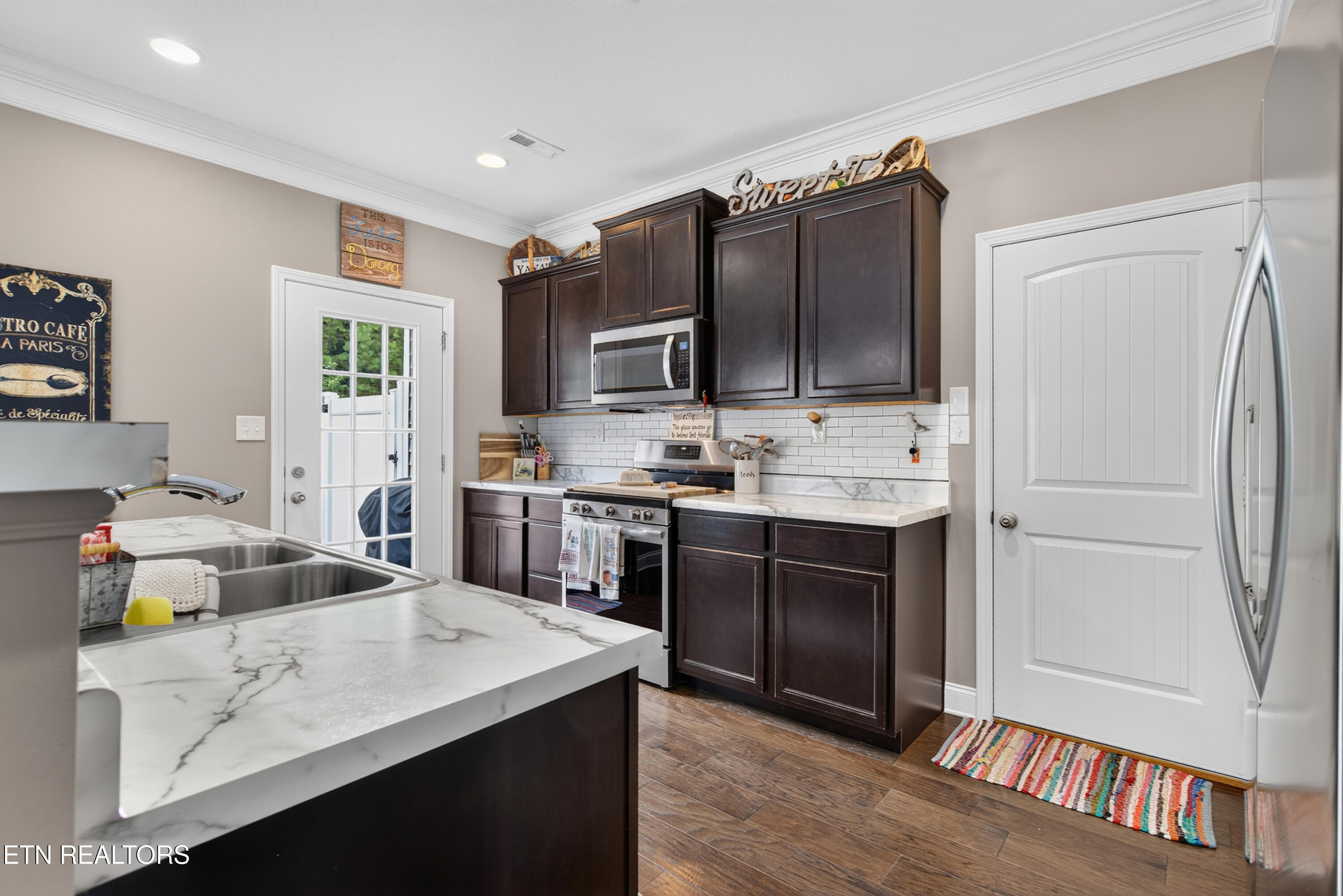 115 West Rarity Ridge Parkway Oak Ridge, TN 37830 - Photo 10 of 36 Kitchen