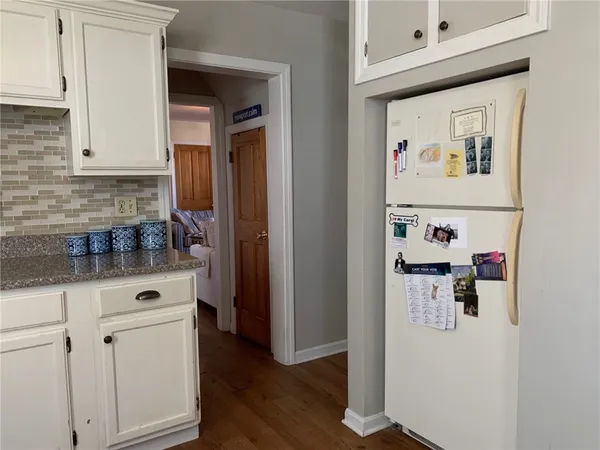 $3,000 | 62 Dixon Street, Unit 1, Newport, RI 02840