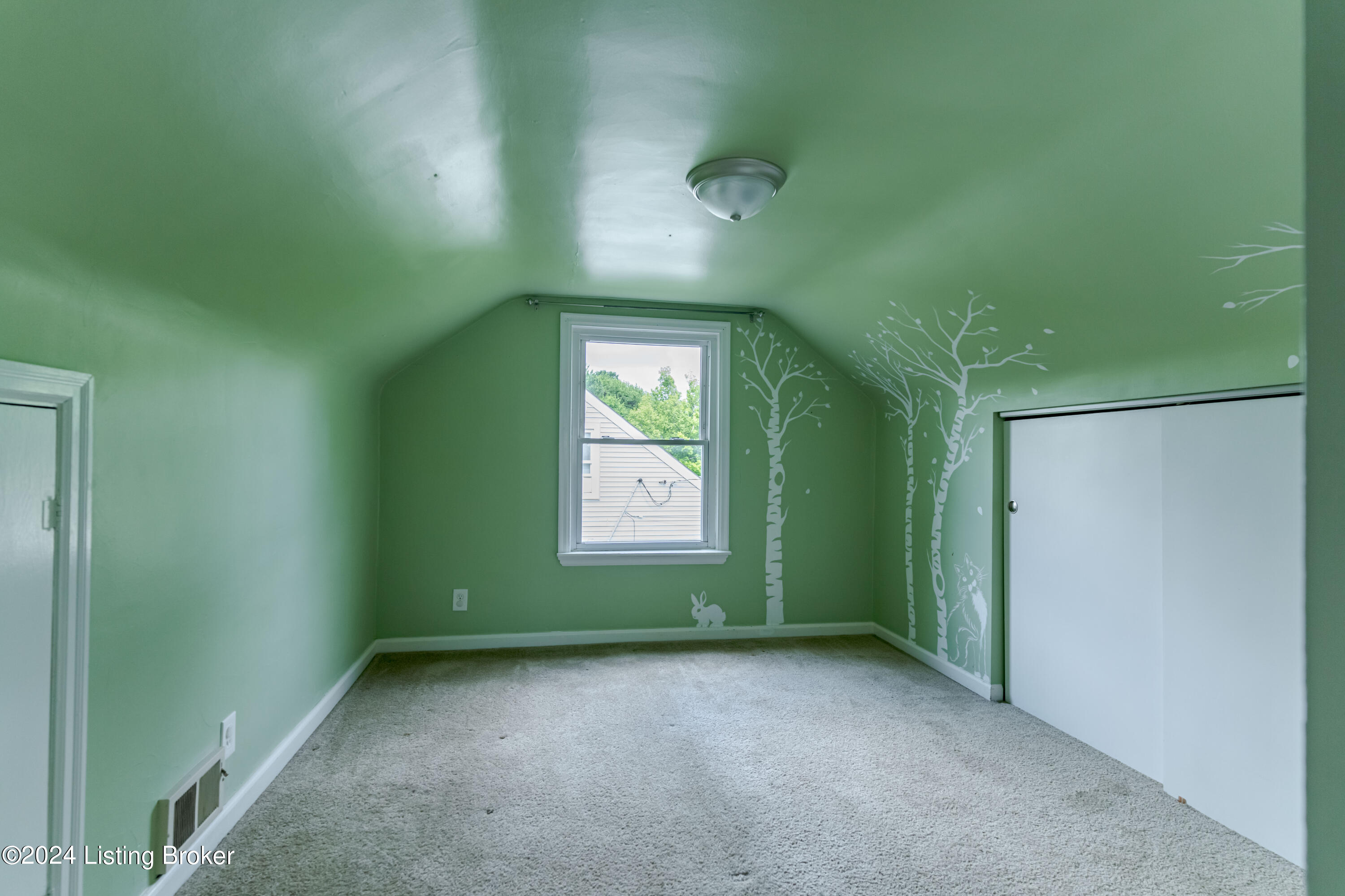 1029 Reeves Road Louisville, KY 40219 - Photo 25 of 34 DSC02296