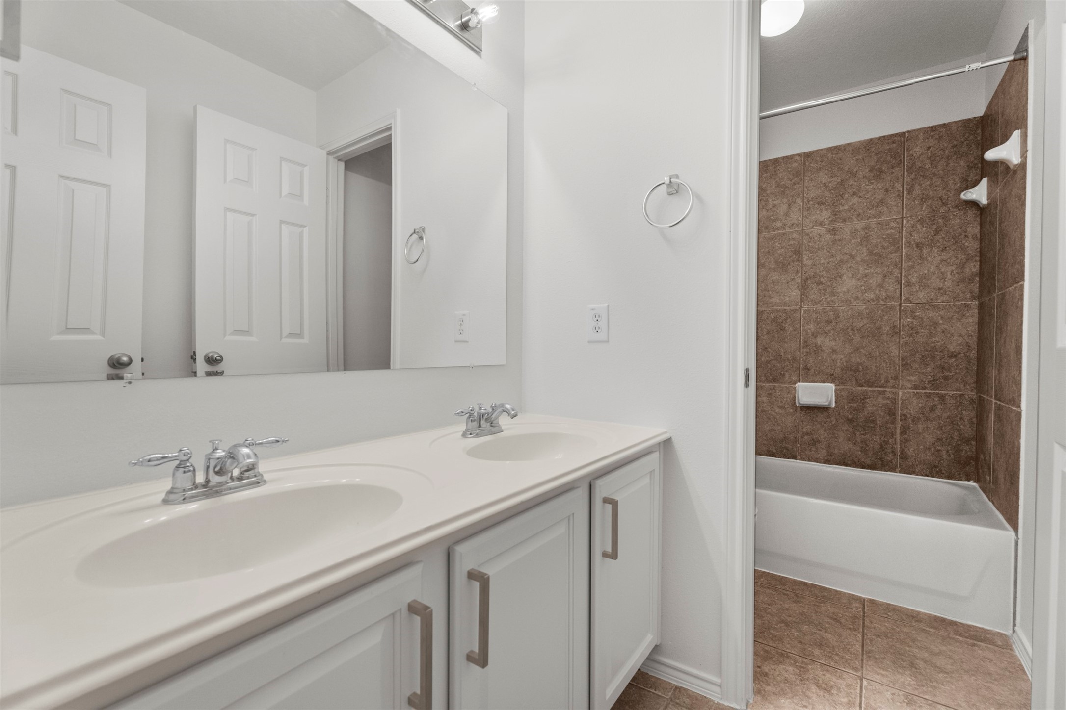 3530 Azalea Sands Drive Spring, TX 77386 - Photo 27 of 34 Upstairs bath with double sinks.