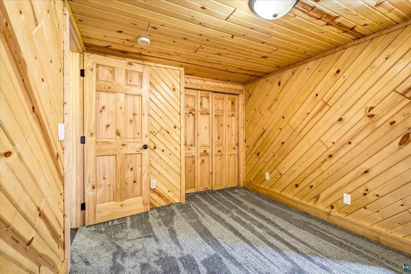 $500,000 | 17678 Edgewater Road Northeast, Pine City, MN 55063