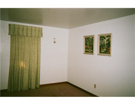 4322 Homestead Duquesne Road Munhall, PA 15120 - Photo 2 of 16 Living Room.