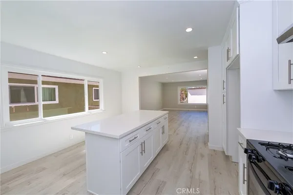 $3,750 | 232 West Linden Avenue, Unit B, Burbank, CA 91502