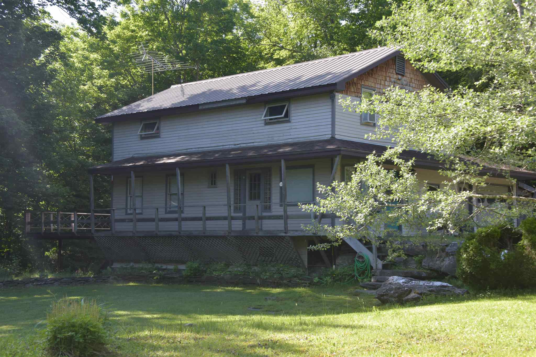 109 Lavanway Road Duxbury, VT 05676 - Photo 2 of 22 Gallery Image 2