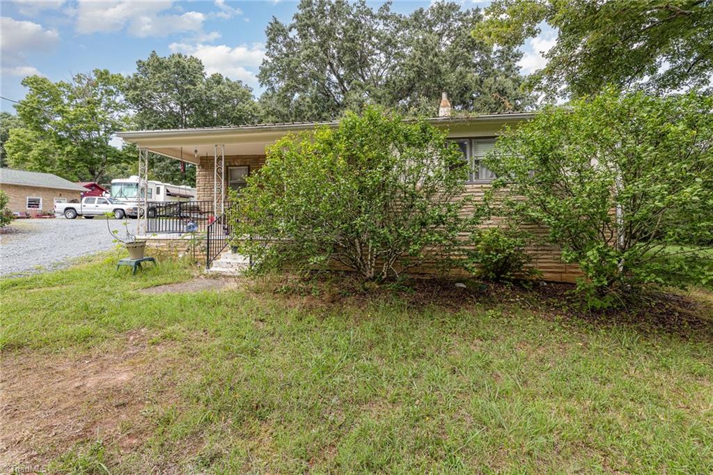 8835 Broad Street Rural Hall, NC 27045 - Photo 2 of 5