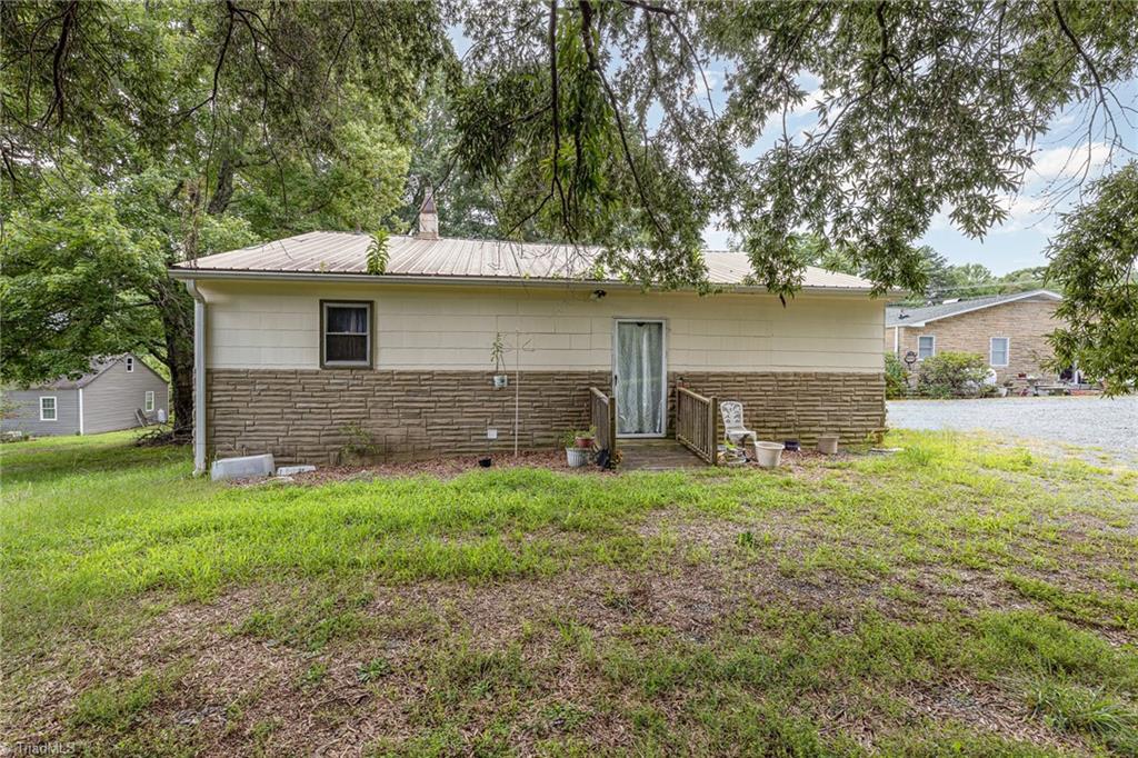 8835 Broad Street Rural Hall, NC 27045 - Photo 5 of 5