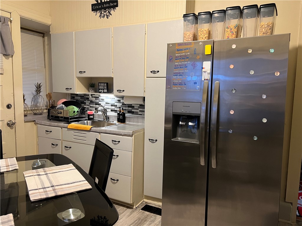 109 Strong Street Rochester, NY 14621 - Photo 23 of 31