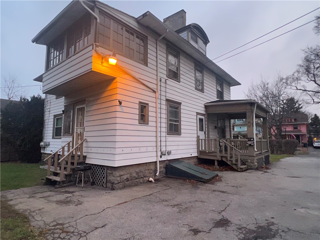 109 Strong Street Rochester, NY 14621 - Photo 4 of 31