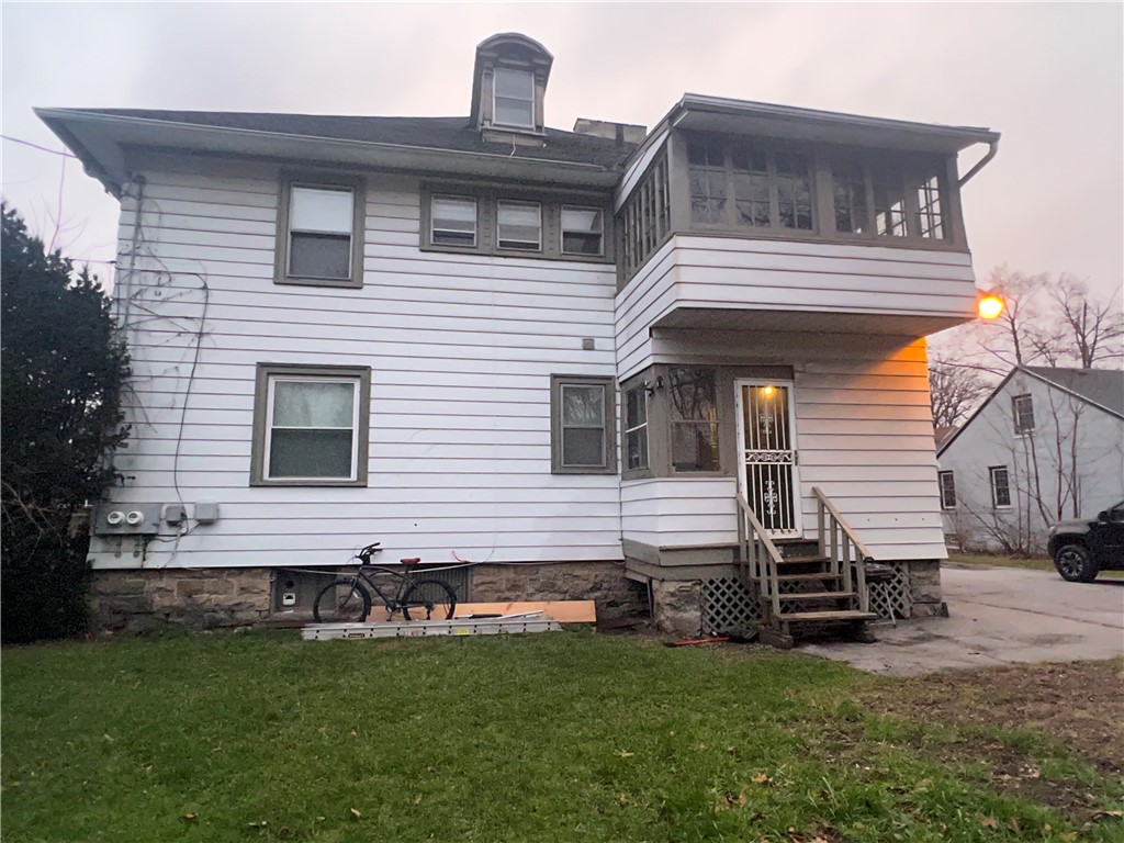 109 Strong Street Rochester, NY 14621 - Photo 5 of 31