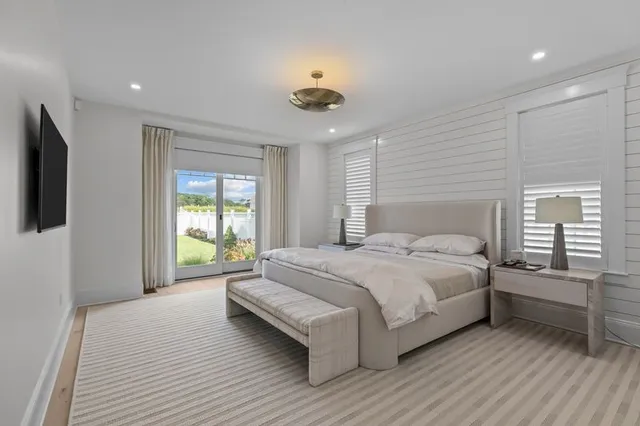 $7,000 | 45 Carnegie Abbey Lane, Portsmouth, RI 02871