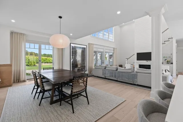 $7,000 | 45 Carnegie Abbey Lane, Portsmouth, RI 02871