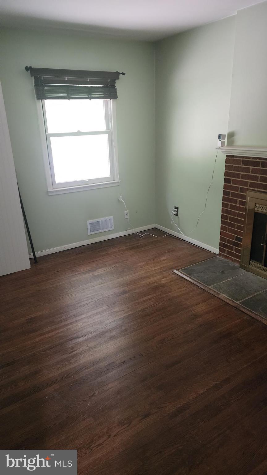 6507 Byron Avenue Springfield, VA 22150 - Photo 5 of 8