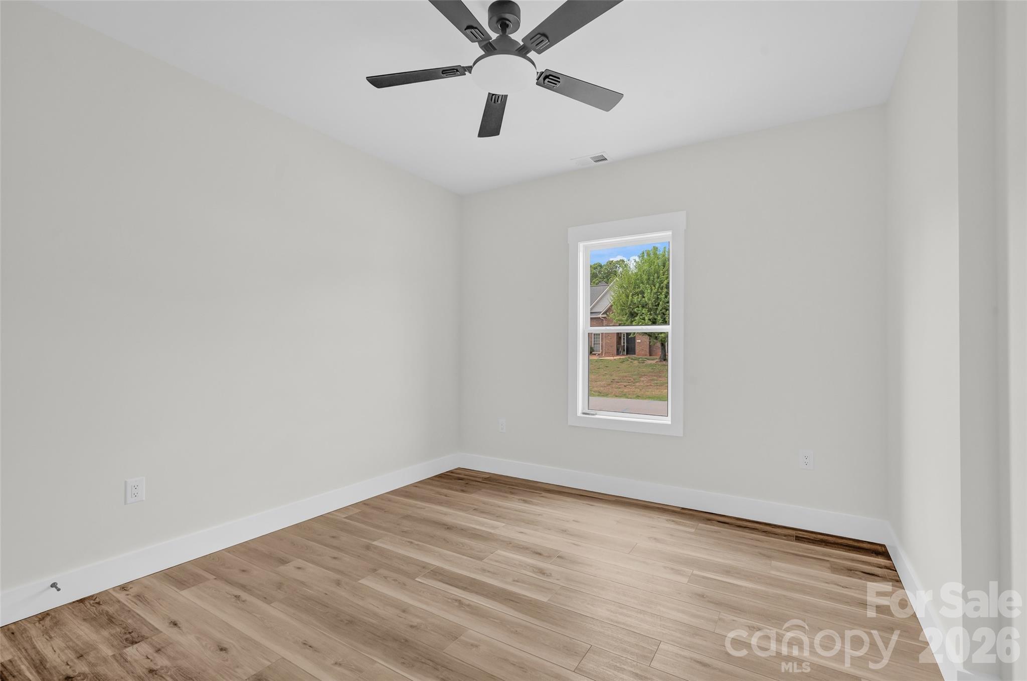 906 4th Street Northeast Conover, NC 28613 - Photo 20 of 24