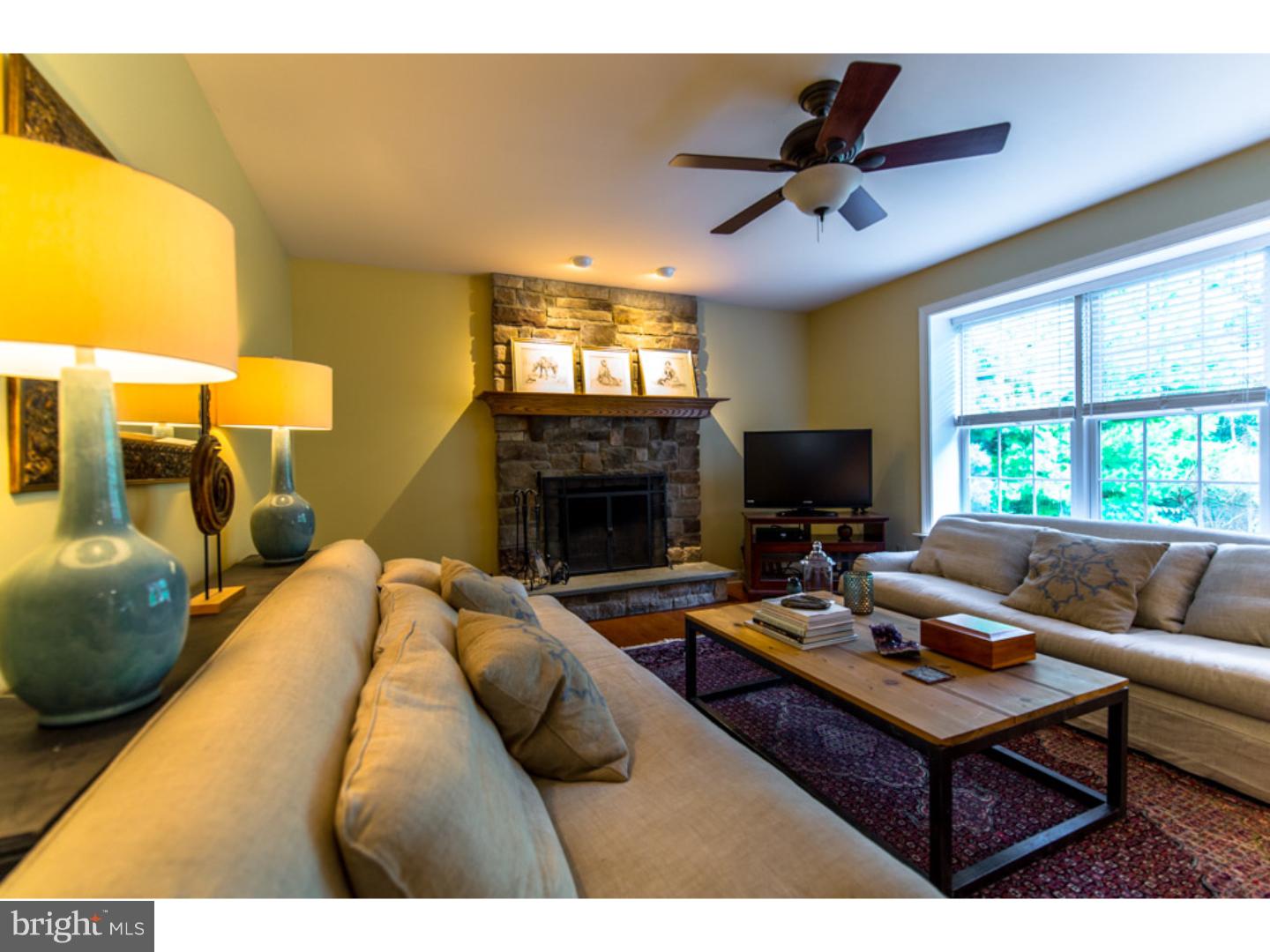 1129 7 Corner Road Perkasie, PA 18944 - Photo 8 of 25 Family Room