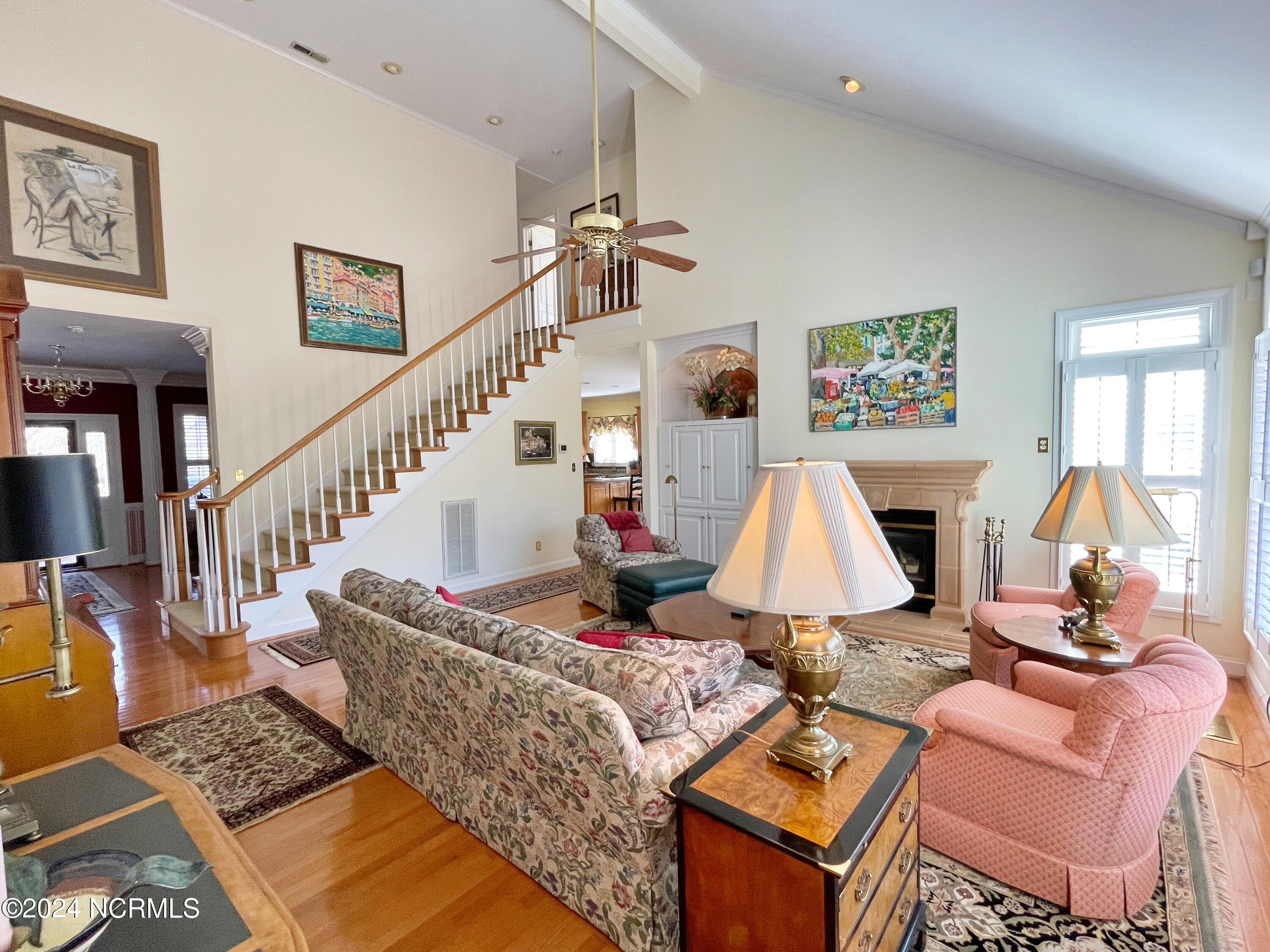 214 Nydegg Road New Bern, NC 28562 - Photo 6 of 76 LIVING ROOM 2