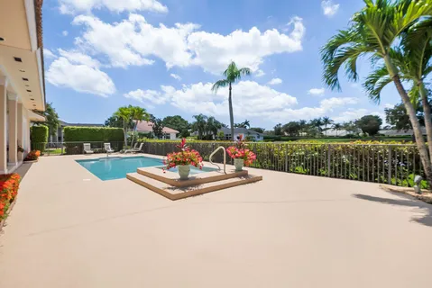 $1,950,000 | 83 Sandbourne Lane, Palm Beach Gardens, FL 33418