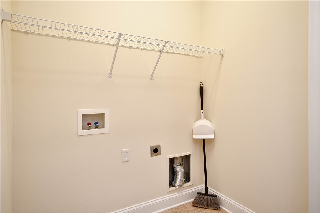 47 Hillsborough Drive Anderson, SC 29621 - Photo 18 of 23 Functional utility room with ample space for laundry needs.