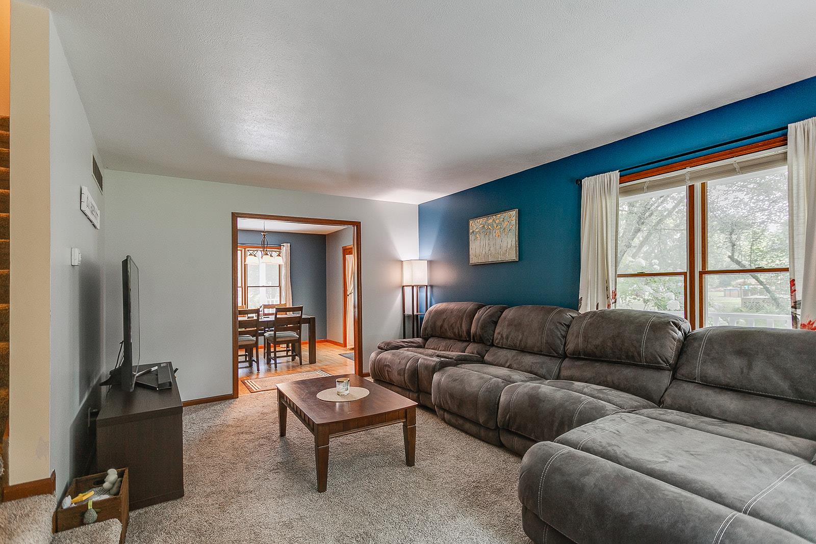 20933 Madison Road South Bend, IN 46614 - Photo 2 of 32