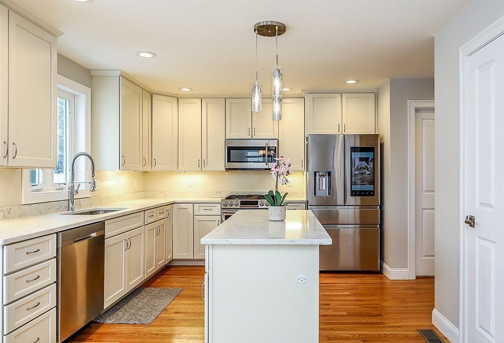 36 Danny Road Boston, MA 02136 - Photo 13 of 39 Gallery Image 13