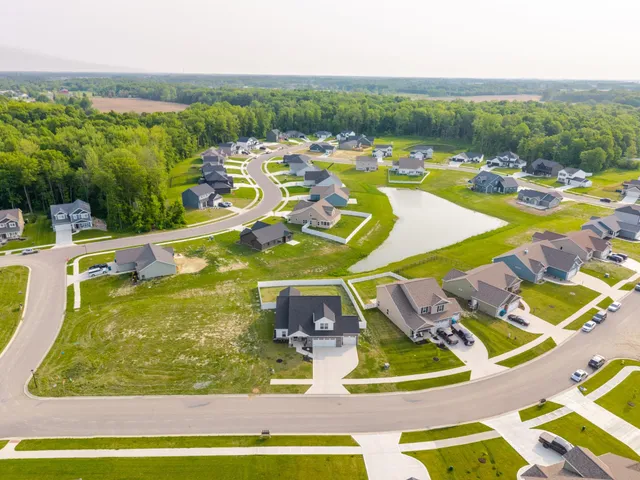 $415,000 | 3411 Beowulf Run, Auburn, IN 46706