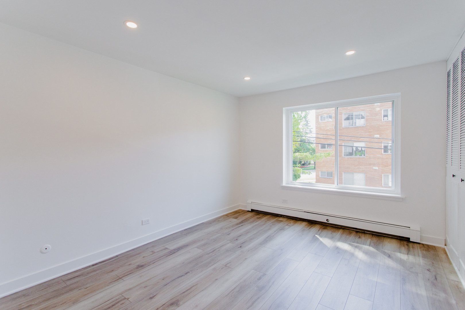 8232 Niles Center Road, Unit 202 Skokie, IL 60077 - Photo 6 of 11 Gallery Image 6