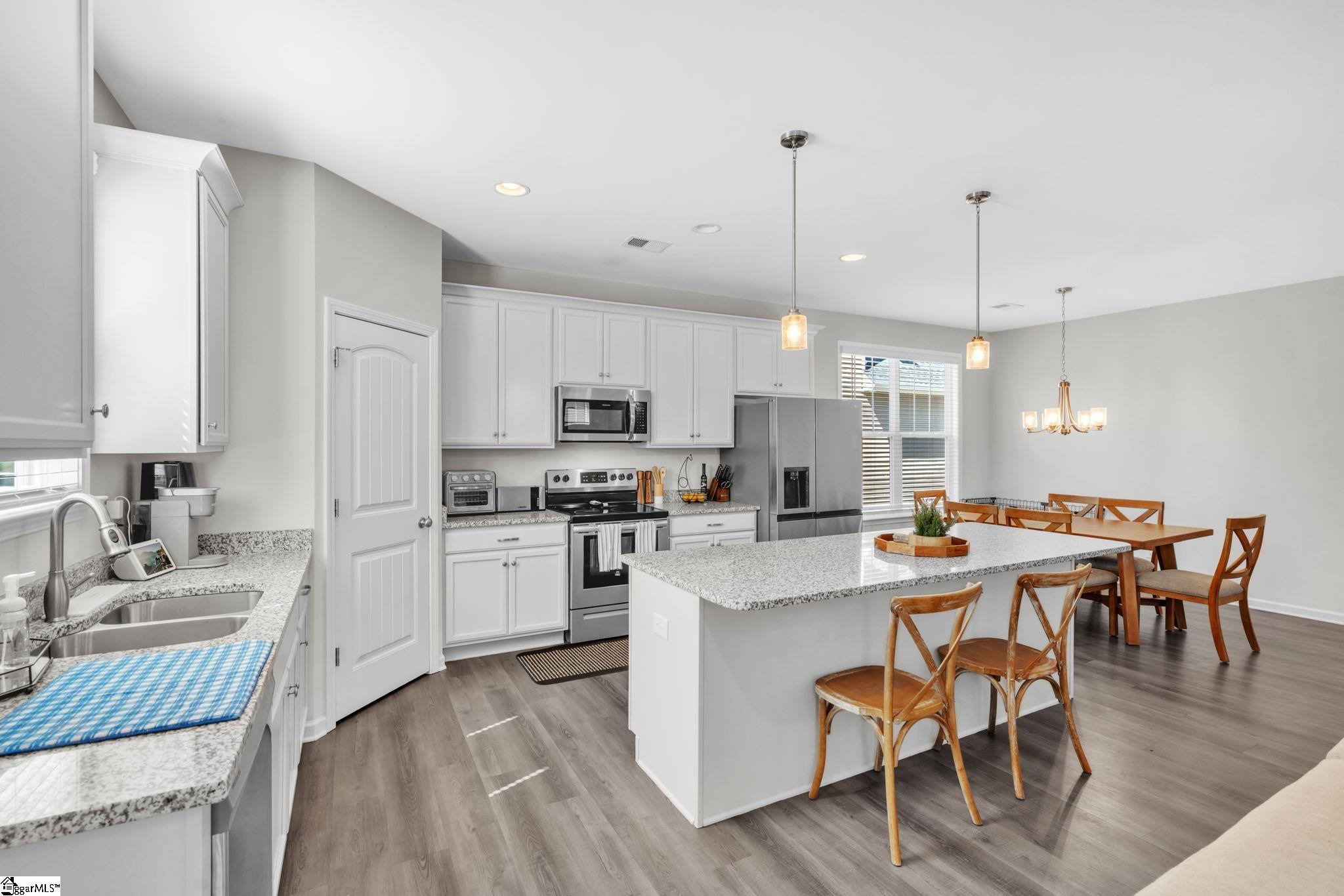 224 Everard Lane Greer, SC 29650 - Photo 12 of 36