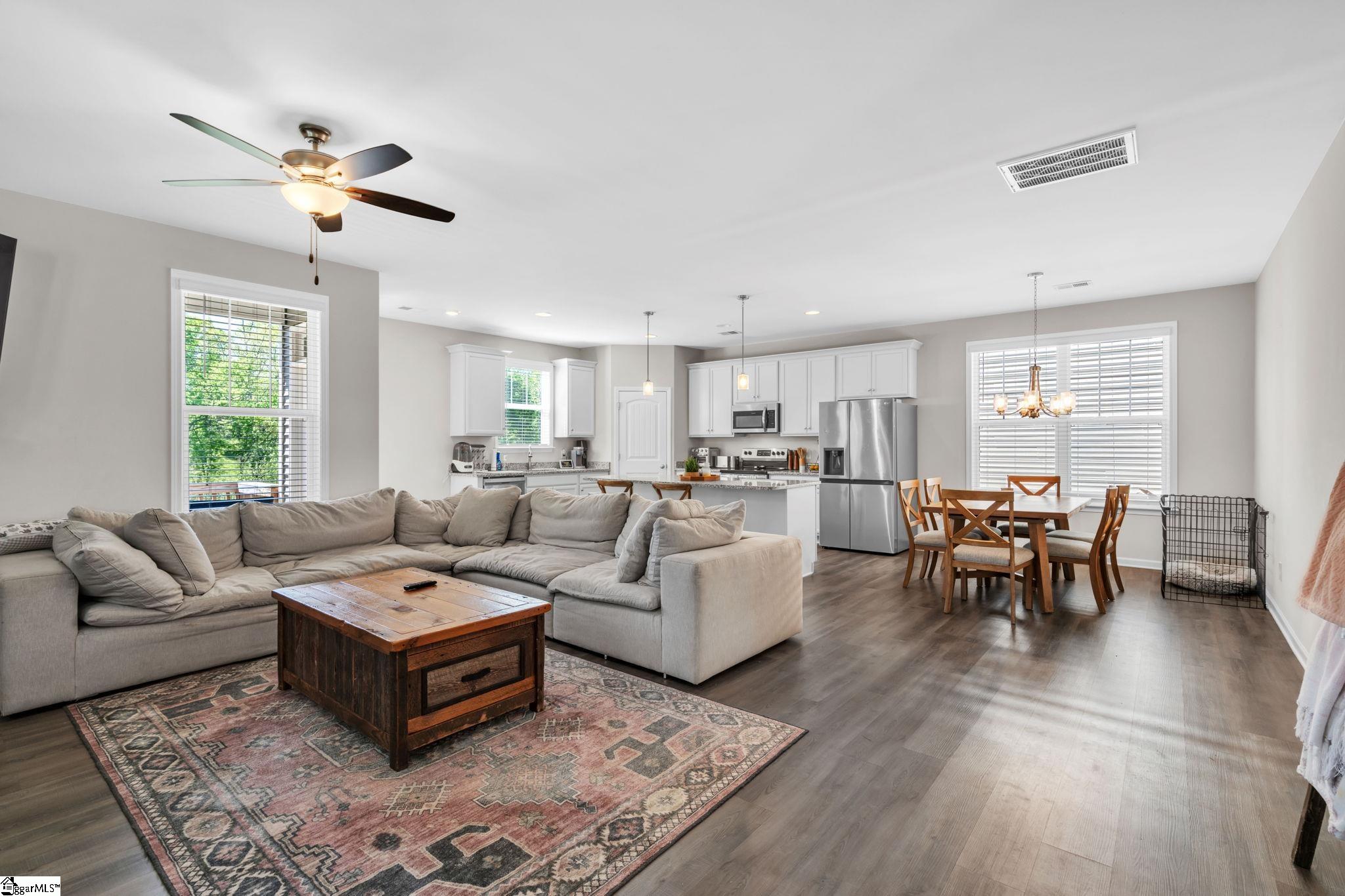 224 Everard Lane Greer, SC 29650 - Photo 6 of 36