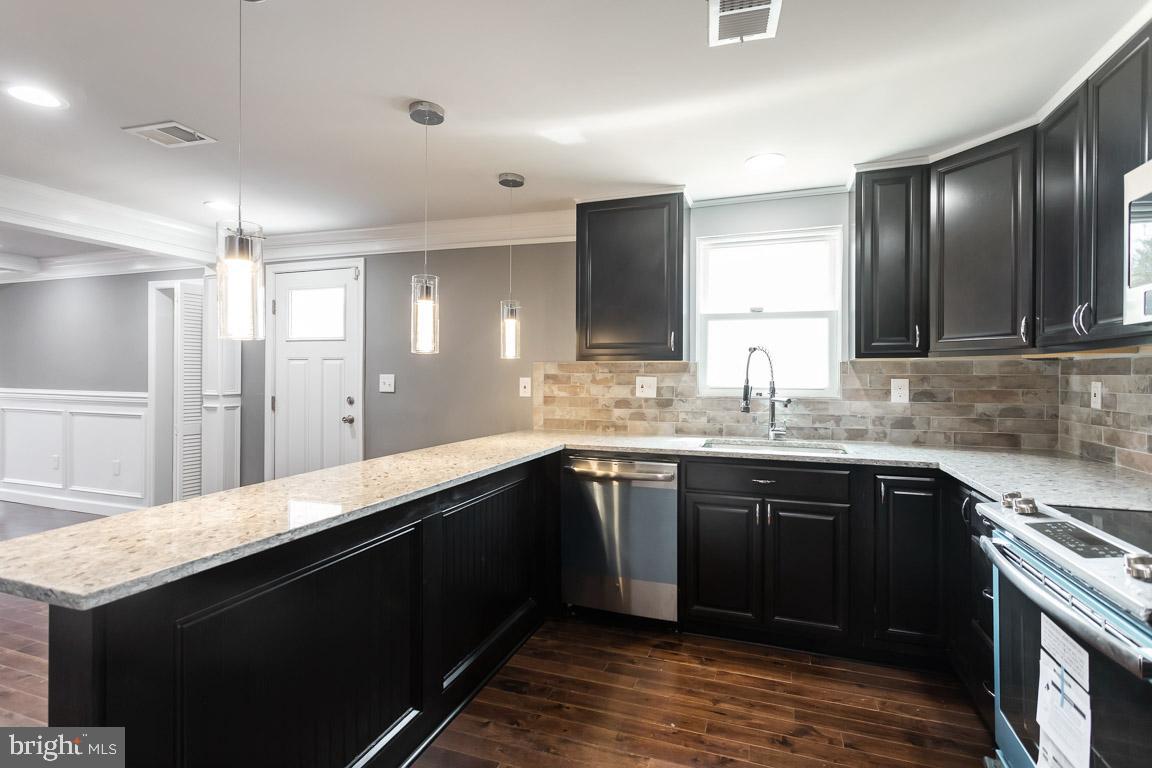 367 Shady Beach Road North East, MD 21901 - Photo 5 of 19 Gallery Image 5