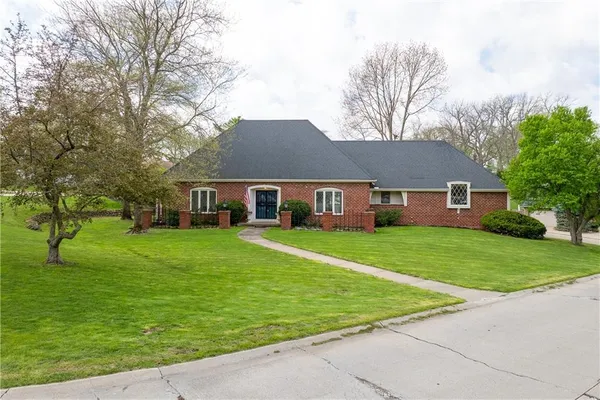 $419,900 | 3312 East Colony Square, St. Joseph, MO 64506