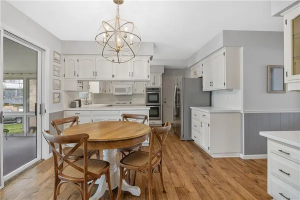 $419,900 | 3312 East Colony Square, St. Joseph, MO 64506