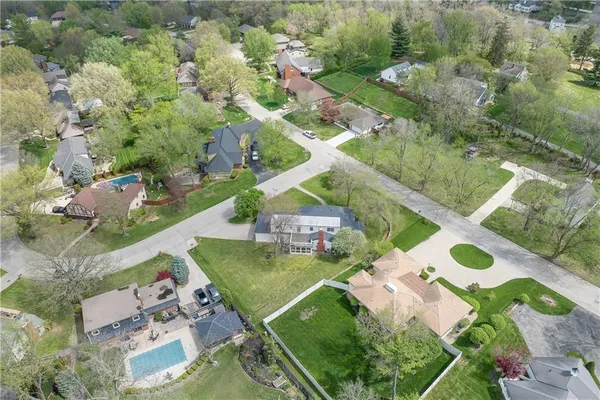 $419,900 | 3312 East Colony Square, St. Joseph, MO 64506