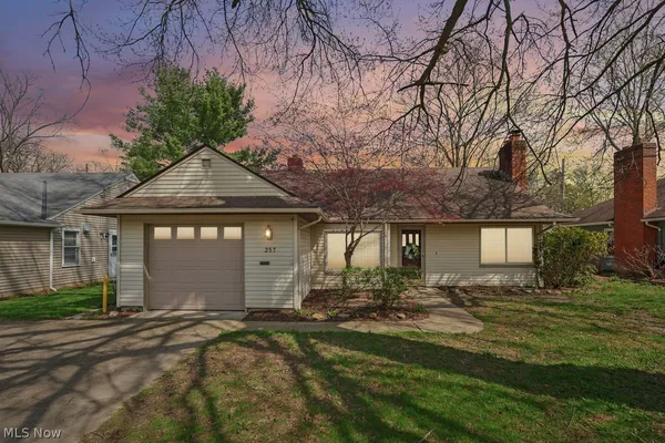 $215,000 | 257 Beeler Drive, Berea, OH 44017