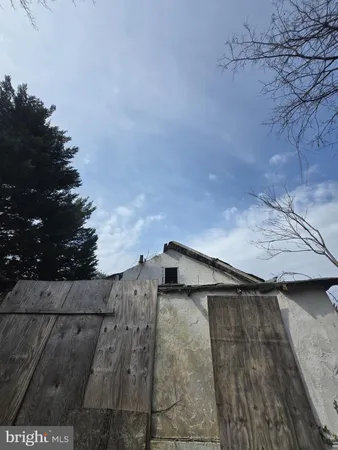 $377,000 | 714 32nd Street Southeast, Washington, DC 20019