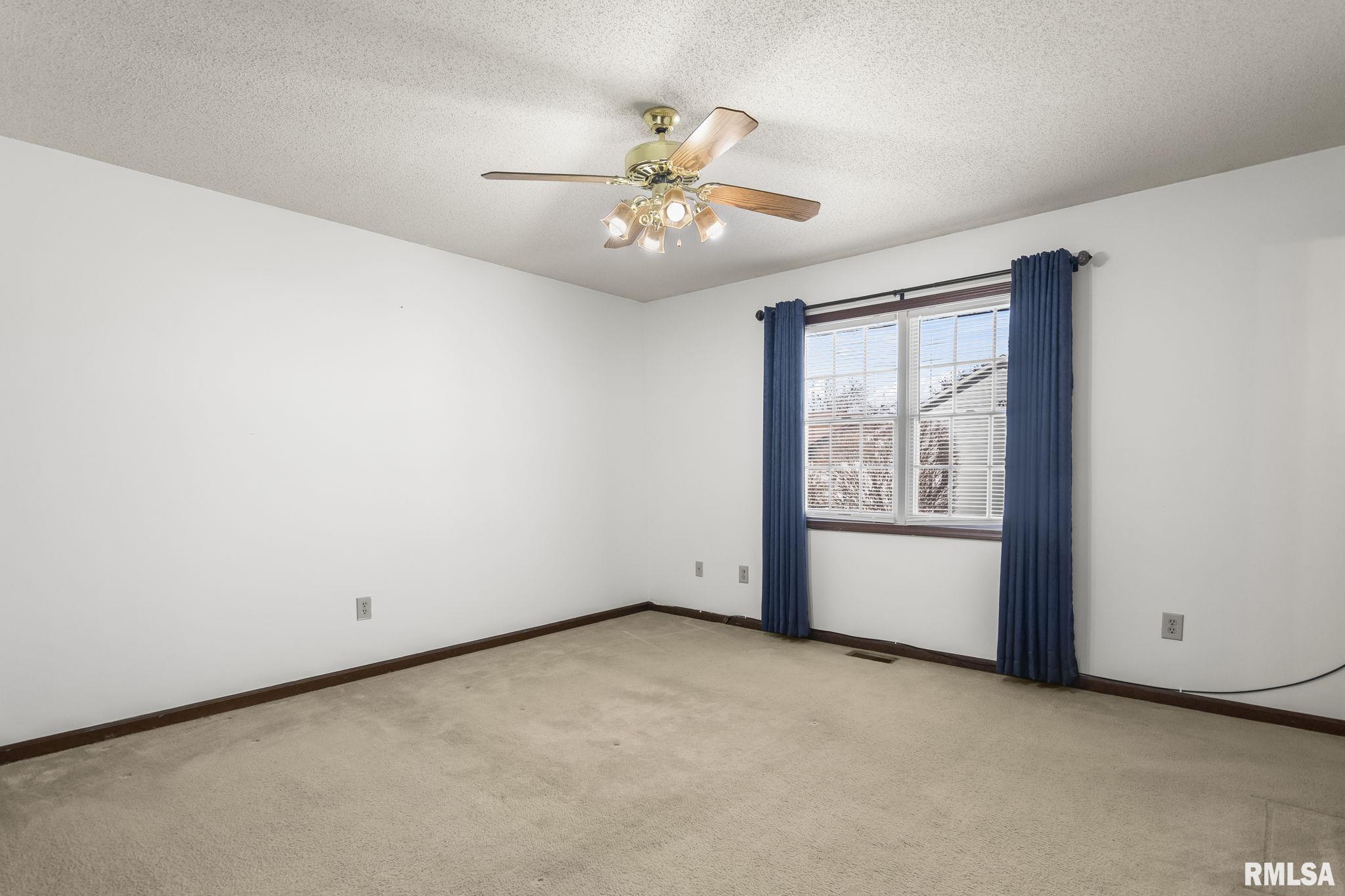 3005 Sutherland Road Springfield, IL 62702 - Photo 10 of 22