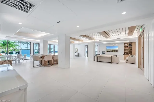 $14,750 | 4001 Gulf Shore Boulevard North, Unit 803, Naples, FL 34103