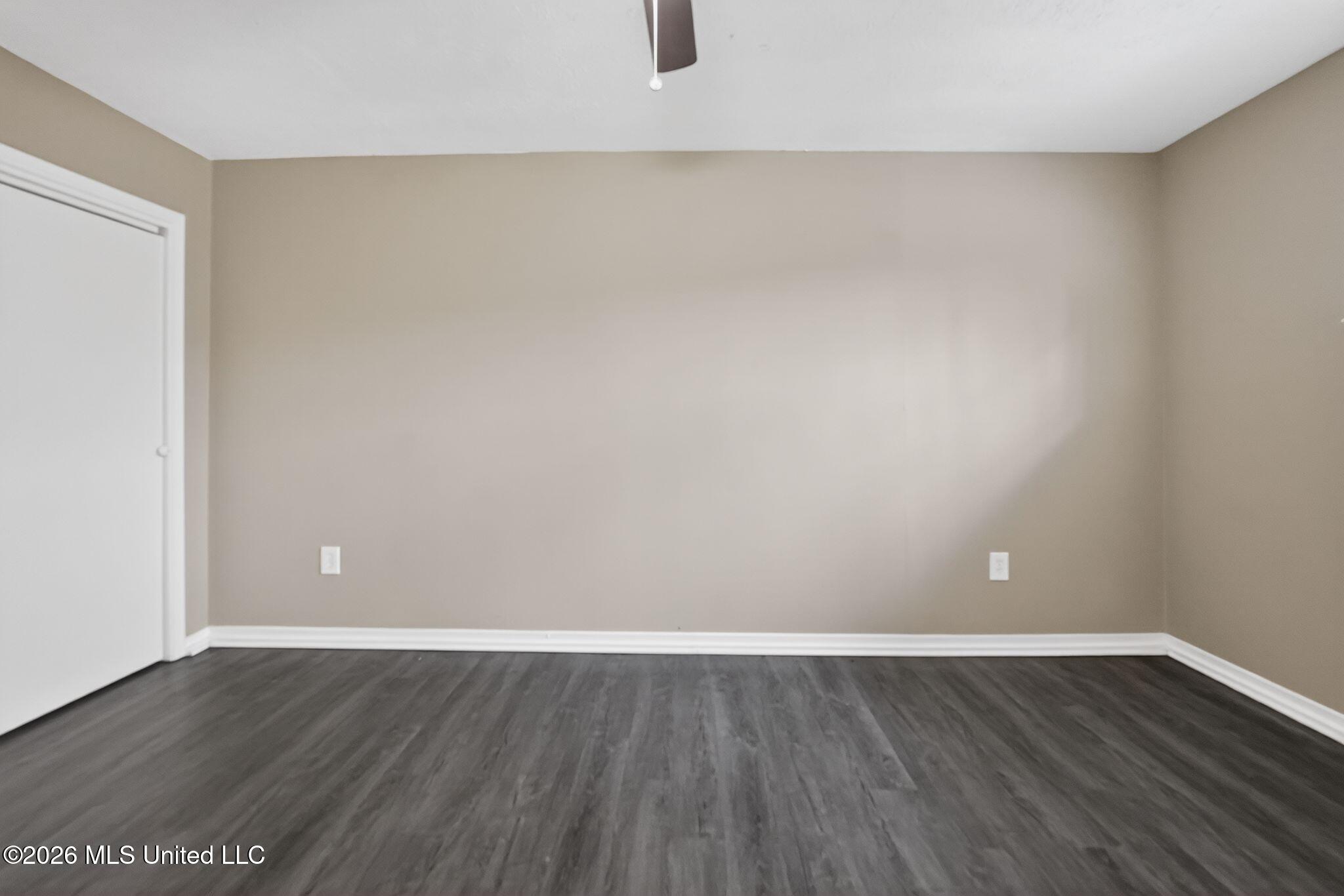 1062 Autumn Street Jackson, MS 39212 - Photo 34 of 41 34_1062_Autumn_St_Jackson_MS_39212-Bedro