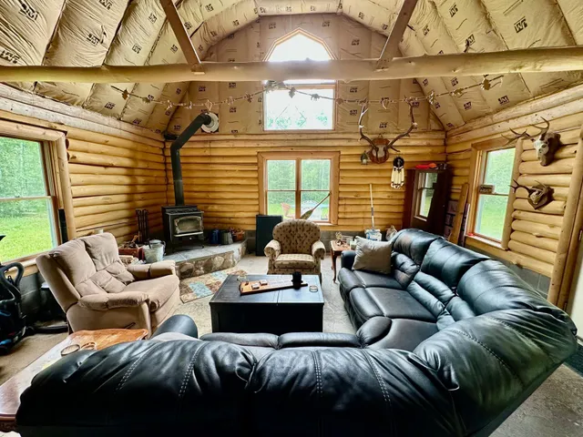 $259,900 | 3274 County Road 1, Baudette, MN 56623