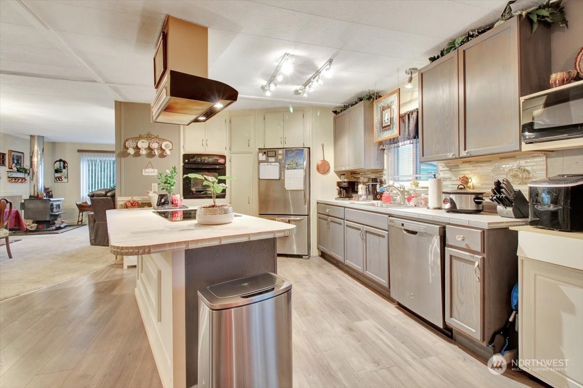 1121 244th Street Southwest, Unit 13 Bothell, WA 98021 - Photo 14 of 39 Gallery Image 14
