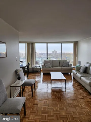 $179,000 | 3900 West Ford Road, Unit 12A, Philadelphia, PA 19131