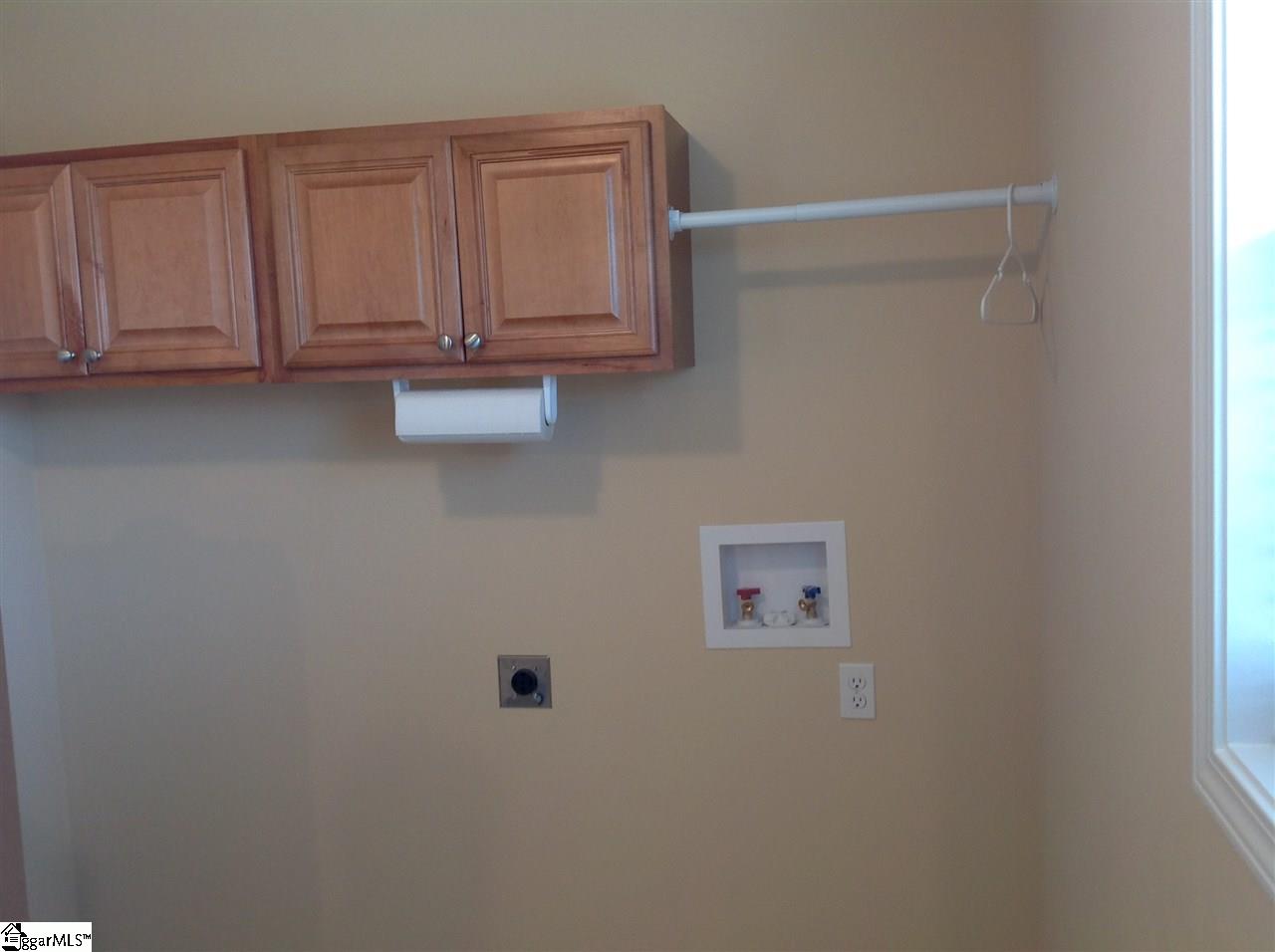 204 Phillips Street Clinton, SC 29325 - Photo 12 of 24 Gallery Image 12