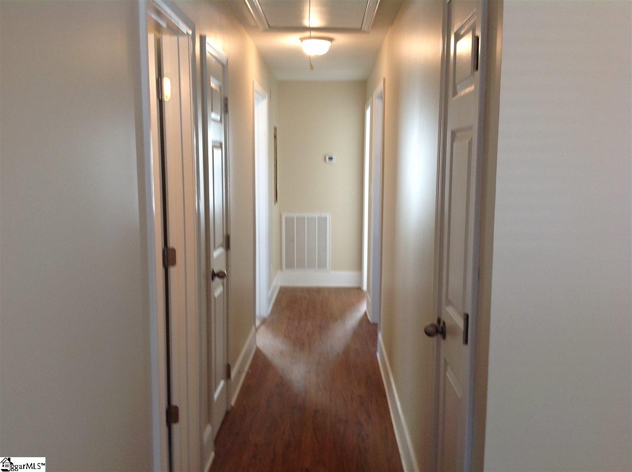 204 Phillips Street Clinton, SC 29325 - Photo 14 of 24 Gallery Image 14