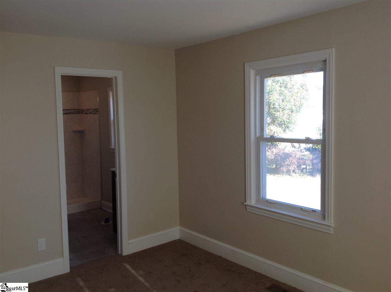 204 Phillips Street Clinton, SC 29325 - Photo 18 of 24 Gallery Image 18