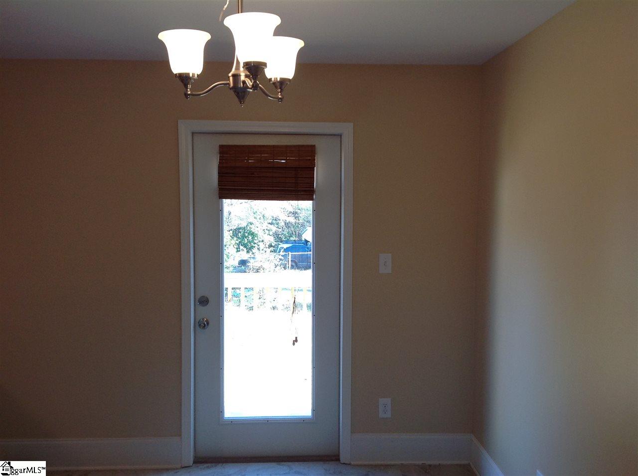 204 Phillips Street Clinton, SC 29325 - Photo 9 of 24 Gallery Image 9