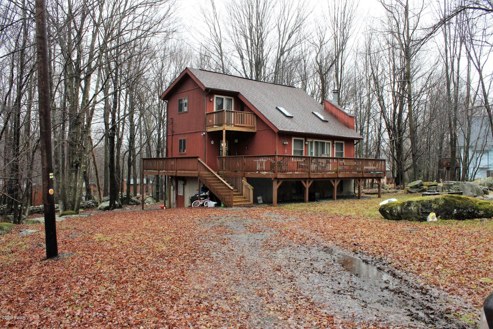 2565 Oak Road Lake Ariel, PA 18436 - Photo 17 of 23 18A-DRIVEWAY VIEW