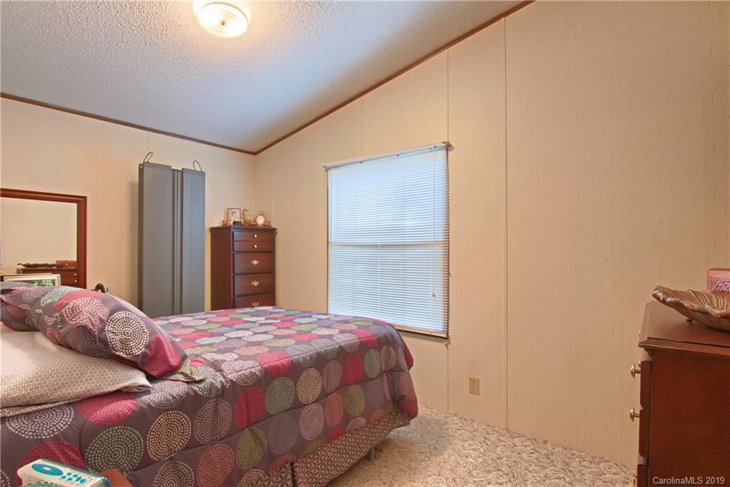 1049 Sharon Ridge Road Fairview, NC 28730 - Photo 13 of 26 Gallery Image 13