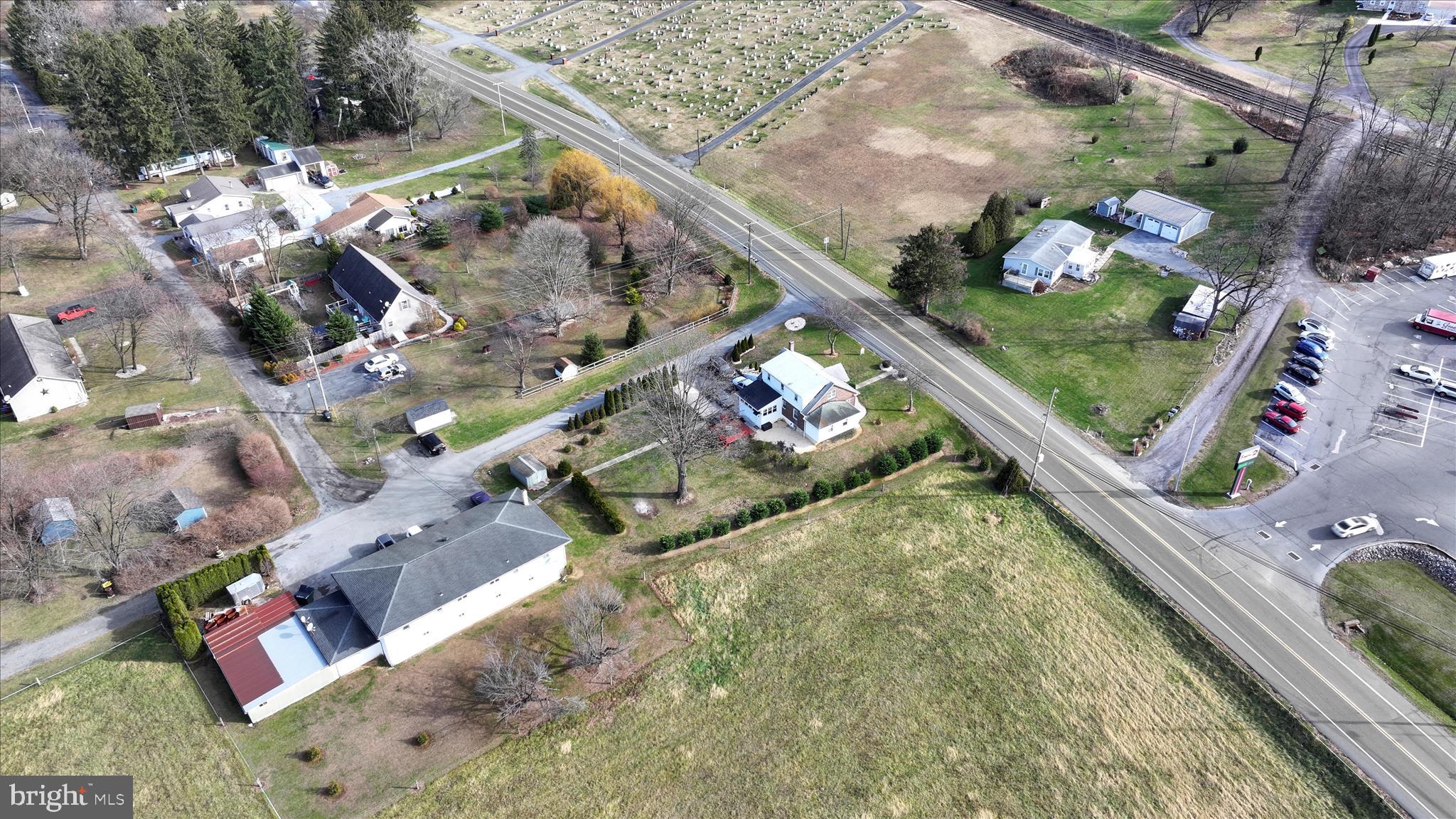 401 Park Road Fleetwood, PA 19522 - Photo 11 of 47 a view of yard from a balcony