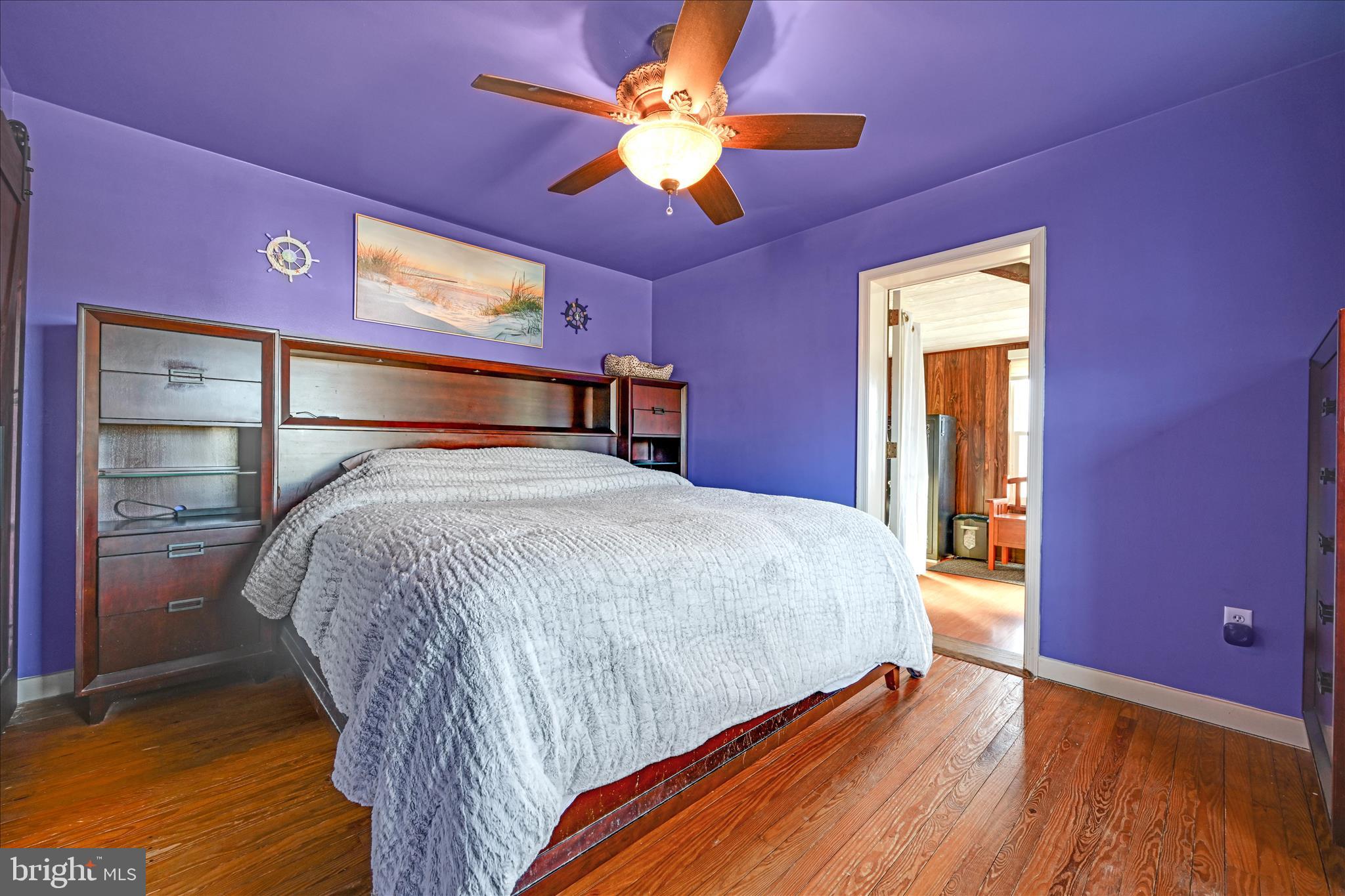 401 Park Road Fleetwood, PA 19522 - Photo 31 of 47 a bed sitting in a bedroom next to a window